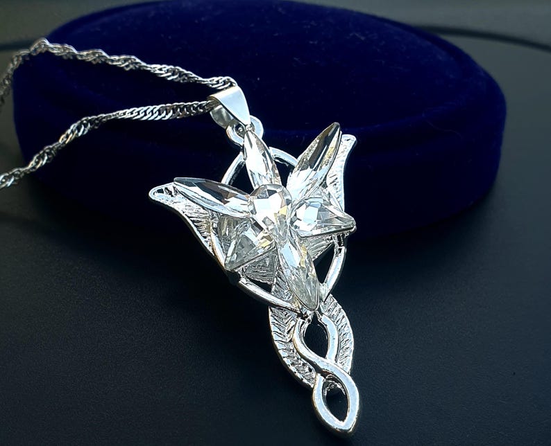 Arwen Evenstar necklace with silver pendant and cubic zirconia crystals